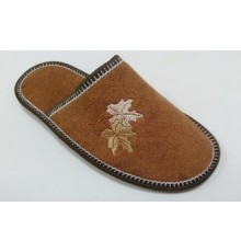  Домашняя обувь женская махра коричневая, вышивка "Кленовые листочки" 502023