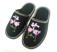 Домашняя обувь женская букле зеленое, вышивка "Фламинго" 502083