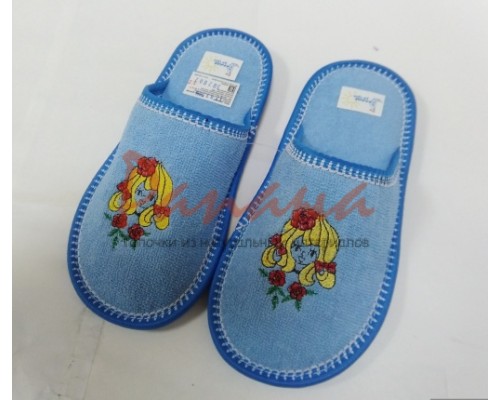 Домашняя обувь детская, махра голубая, вышивка "Девочка" 302002