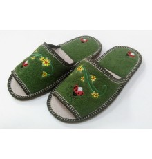 Домашняя обувь женская махра зеленая, вышивка "Летний мотив" 513159