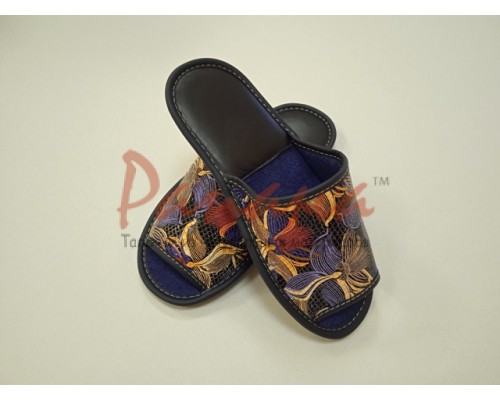 Домашняя обувь женская кожа натуральная комбинированная с принтом 513168-6 цветы синие крупные