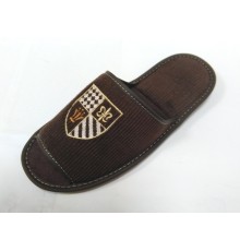Домашняя обувь мужская вельвет коричневый, вышивка "Герб Шахматы" 713021
