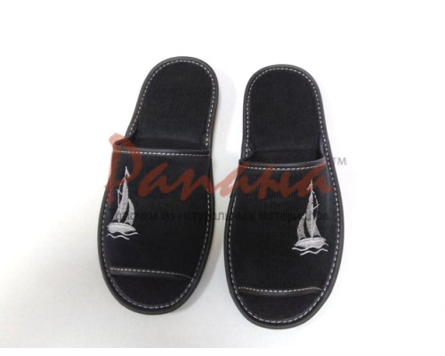 Домашняя обувь мужская вельвет черный, вышивка "Парусник" 713047